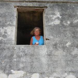 Meet your Posher, Jeanne